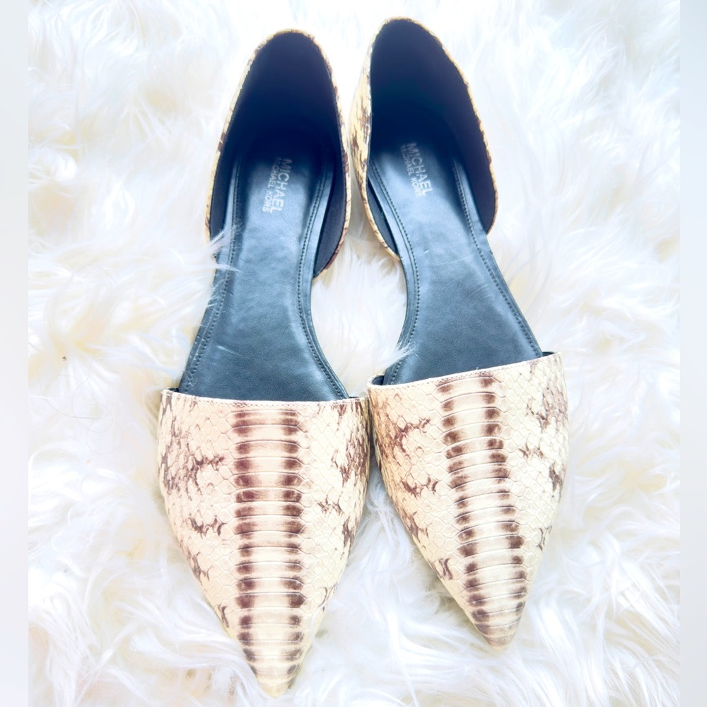 Michael Kors Woman; EUC